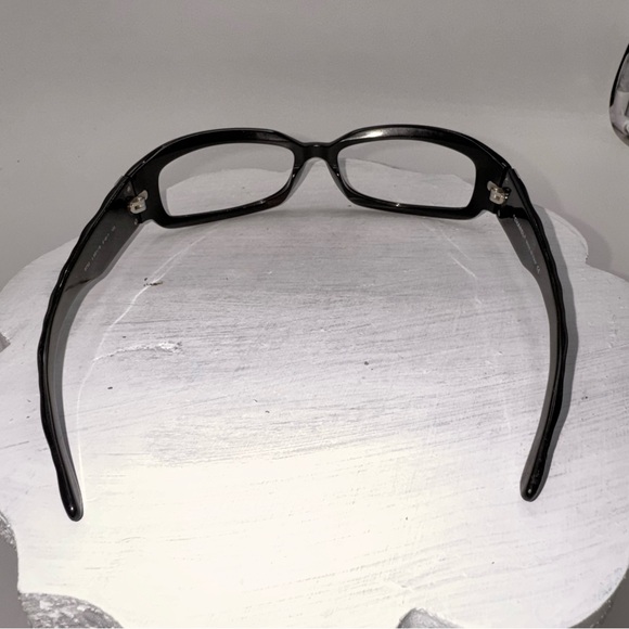 Authentic Chanel black quilted frames with Chanel case - Picture 5 of 13